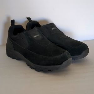 Men's shoes, Denali size 10